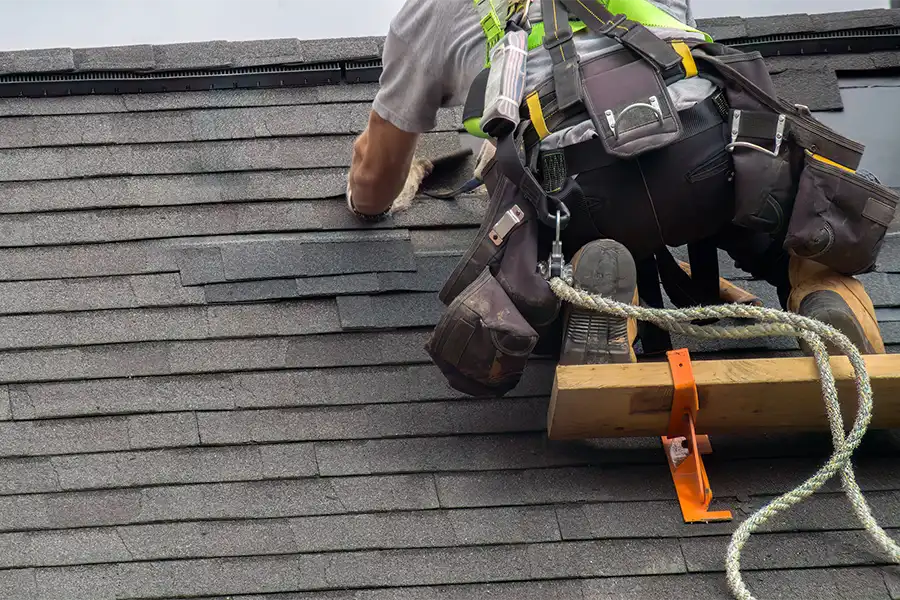 Professional Roofing Contractor in Casselberry, FL Professional Roofing Contractor in Casselberry, FL