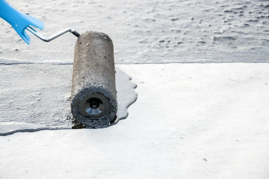 How Roof Coating Improves Energy Efficiency in Casselberry, FL